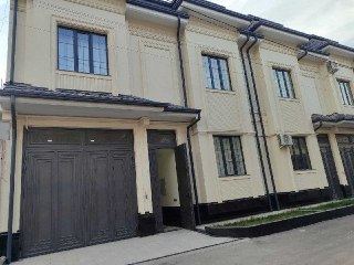 Продаётся трёхуровневый евро коттедж в Яшнабадском районе ( Гузаль).