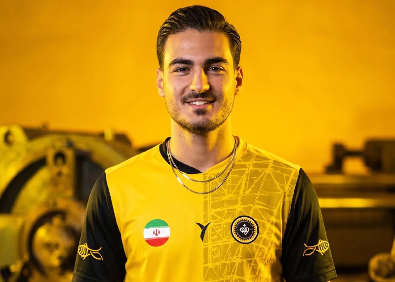 Varzesh90: ‏⚽ #ورزش90‏🔴 کاملترین تیم لیگ؟ / آخرین خرید برای تبدیل شدن سپاهان به هیولا‏🗞 سپاهان که مدت‌ها به دنبال جذب یک مهاجم شمار