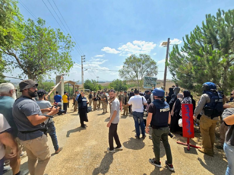 🚨תהליך כניסת המכוניות לזאוטר גרביה היה איטי מאוד עד כה בשל ריבוי המכוניות והאנשים שרוצים לחזור, גם ברגל (ב…