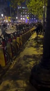 ‼ גלובליסטים זורעים כאוס מלאכותי באירופה: ההפגנות הסתיימו בהתפרעויות ובביזה של חנויות בברצלונה, ספרד. בינתי…