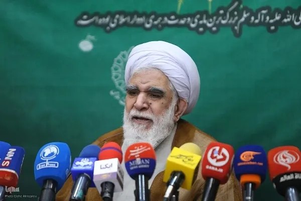 خبرگزاری ایکنا: تلاقی هفته وحدت و هفته دولت فرصتی برای تقویت انسجام ملی و اسلامی استحجت‌الاسلام والمسلمین محمدحسن اختری، رئیس ستاد مرکزی