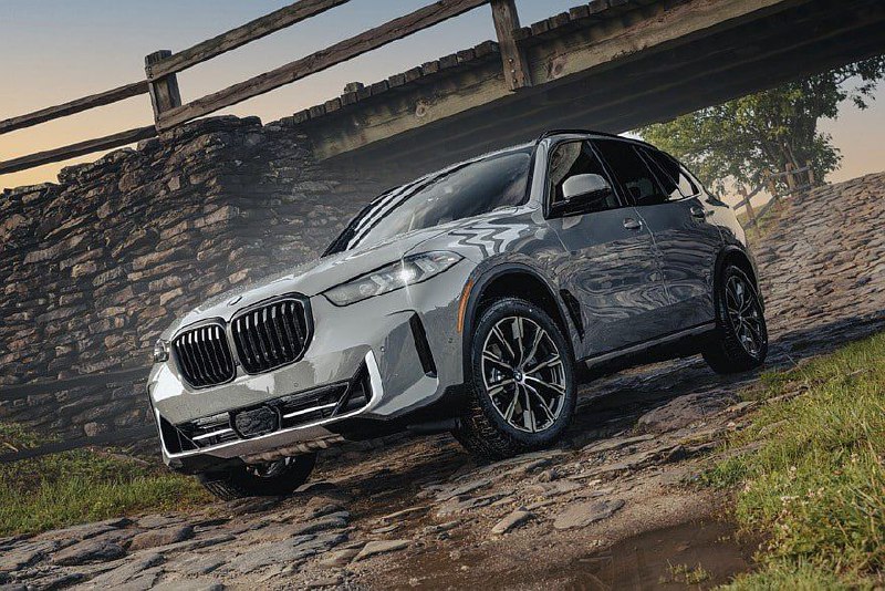 BMW X5 получил юбилейную спецверсию