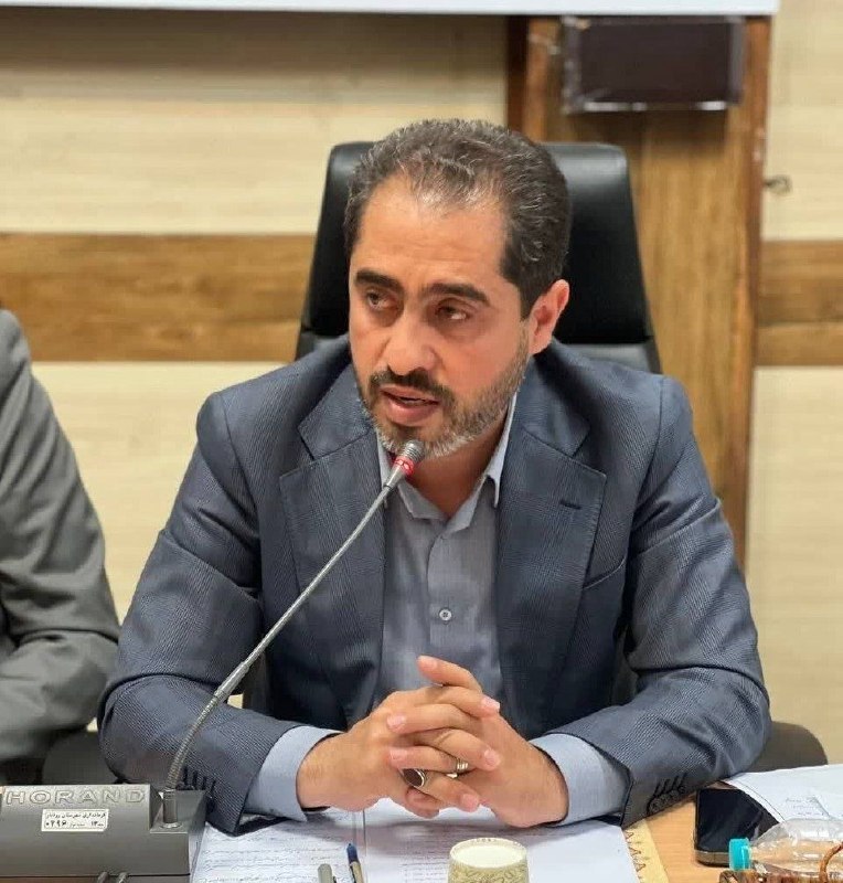 کانال خبری هشت‌دی: تذکر فرماندار رودبار به مدیران:🔺مدیران در برنامه‌ها و مناسبت‌های شهرستان حضور فعال داشته باشند🔺مدیری که توان و وقت ندارد