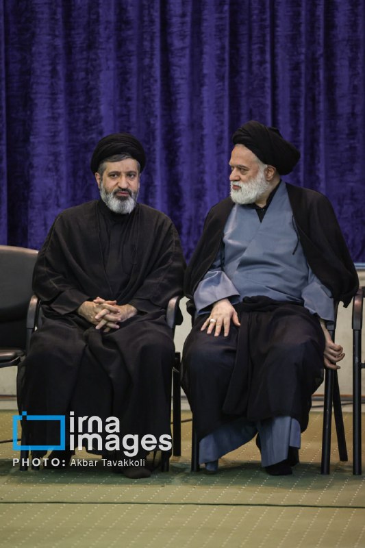 📸 טקס הנצחה למנהיג ההרוג של המהפכה בטהרן