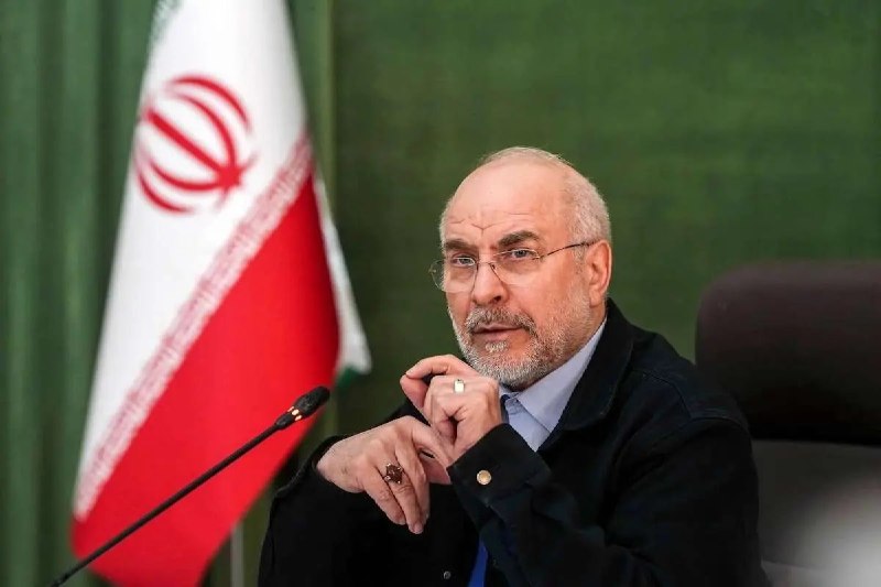 عصر ایران: قالیباف: اگر مردم گرسنه باشند دوام نمیآوریم🔹رئیس مجلس با تاکید بر اهمیت قدرت اقتصادی در کنار توان نظامی گفت: ما هر چقدر