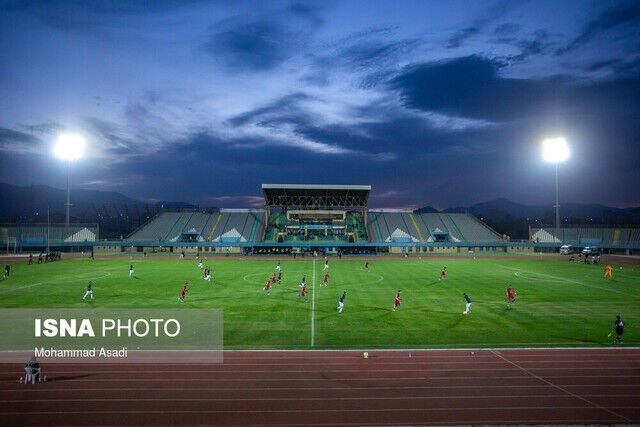 کانال عصر مرکزی: 🔴🔴🔴 فارس: میزبانی اصفهان برای دربی استقلال و پرسپولیس قطعی نیست/ ورزشگاه اراک یکی از سه گزینه میزبانی این بازی است🔸بر خل