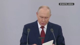 РФ добьётся своих целей в СВО, — Владимир Путин в ходе встречи с депутатами Государственной думы восьмого созыва. Главное:— Участников СВО поддерживает весь российский народ, всё общество.— РФ сталкивалась с давлением и до "русской весны" 2014 года, и посл