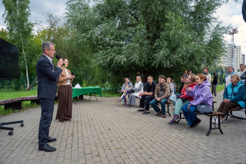 Сегодня состоялась повторная встреча с жителями в парке Мысово.