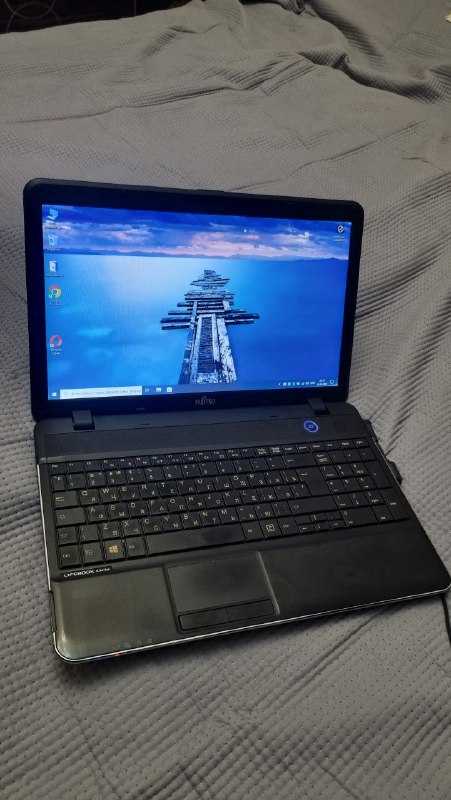 Продам недорого шустрый японский ноутбук Fujitsu Lifebook в полностью рабочем состоянии! — фото 1