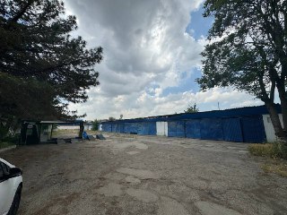 Продаётся большая участок земли на первом линии Мирзо Улугбек р-н.