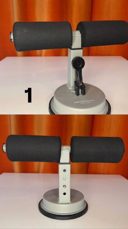 1️⃣ Тренажер для пресса на присоске — надежно крепится к полу, позволяя удобно фиксировать ноги при