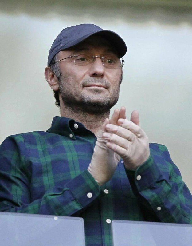 Сенатор Сулейман Керимов занял 5 место в топе богатейших российских бизнесменов в глобальном рейтинге Forbes — 2026. фото