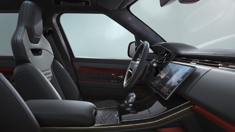 Range Rover Sport получил юбилейную версию Twenty Edition 5