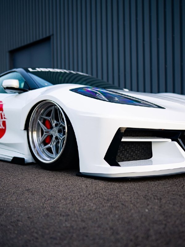 Corvette C8 Silhouette от Liberty Walk 3