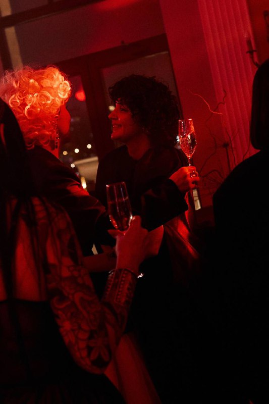 10 лет PARK 🎉Отпраздновали с размахом в особняке Путилова на Крестовском острове. Было невероятно, как минимум потому что я встретила дорогих людей, которых не видела много лет. Как максимум, увидеть всех коллег и поговорить в один день — бесценно ❤️‍🔥10 лет PARK 🎉Отпраздновали с размахом в особняке Путилова на Крестовском острове. Было невероятно, как минимум потому что я встретила дорогих людей, которых не видела много лет. Как максимум, увидеть всех коллег и поговорить в один день — бесценно ❤️‍🔥