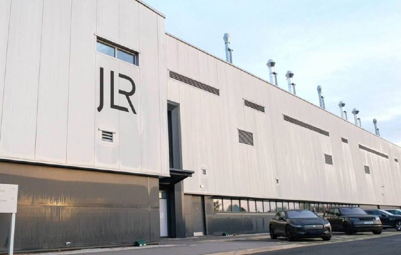 Кибератака обошлась Jaguar Land Rover в миллиарды ...