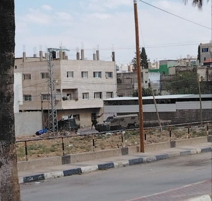 דחוף: כוחות הכיבוש מסתערים על העיירה עקבבה, דרומית מזרחית לשכם.