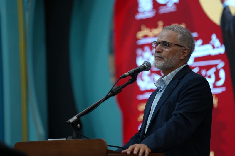 خبرگزاری صداوسیما قم: ✅ بیش از ۳.۵ میلیون ایرانی در اربعین امسال شرکت کردند🔹قائممقام وزیر کشور و رئیس ستاد مرکزی اربعین با اشاره به حضور گستر