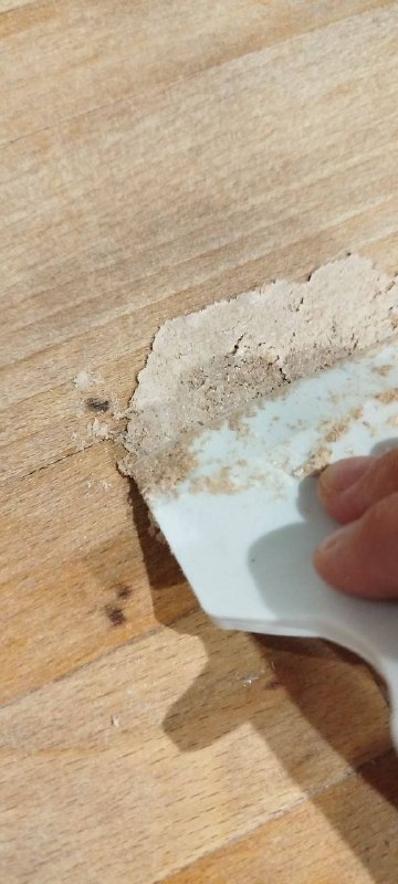 Хочу показать нашу деревянную столешницу на кухне, которую я сама отреставрировала. Покупали её лет 6 назад в Лемана Про, несколько раз покрывали м... - изображение 5 - деревянную, лемана, про
