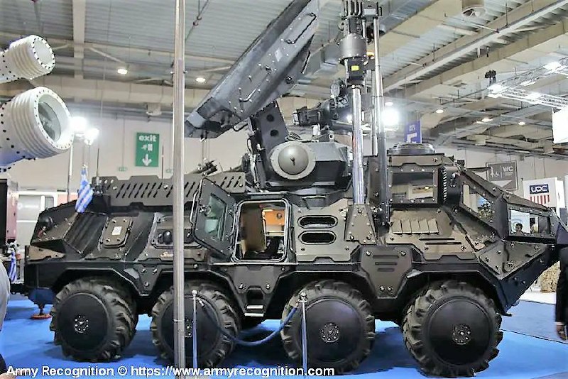 "מינוטאור": רכב לייזר יווני רובוטי 8X8 נגד כטב"מים