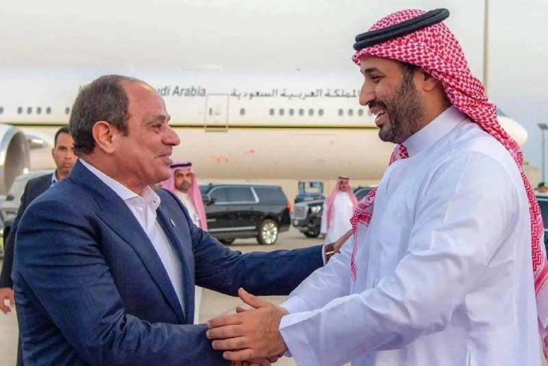 رویداد۲۴: 🔺مصر: در صورت درخواست ریاض، برای دفاع از عربستان وارد عمل می‌شویم🔸 عبدالفتاح سیسی، رئیس‌جمهور مصر، می‌گوید که در صورت در