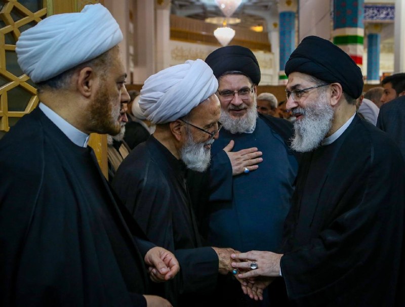 دیده بان شهر: 📷 مراسم بزرگداشت چهلم «آقای شهید ایران» از سوی رهبر معظم انقلاب در حرم مطهر حضرت فاطمه معصومه سلاماللهعلیه🔗 @didebansh