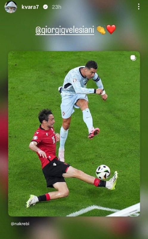 فوتبالی | Footballi.net: نبرد تن به تن با کریستیانو رونالدو 👀 🔴🟪 واکنش جالب کواراتسخلیا به خداحافظی گولسیانی⚽️ @FootballiApp