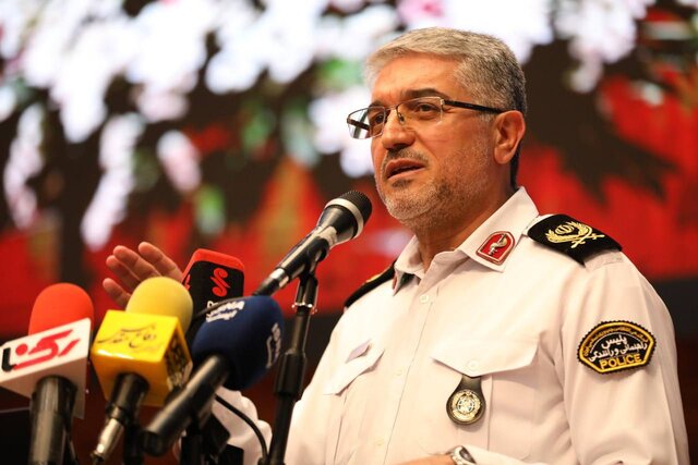 خودروکار: امکان تردد خودروهای خارجی با پلاک گذر موقت ۱۰ ساله در مناطق آزادرئیس پلیس راهور فراجا از امکان تردد خودروهای خارجی با پل
