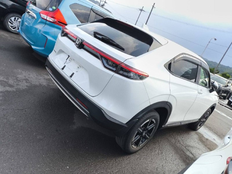 Honda Vezel 2022 фото 4