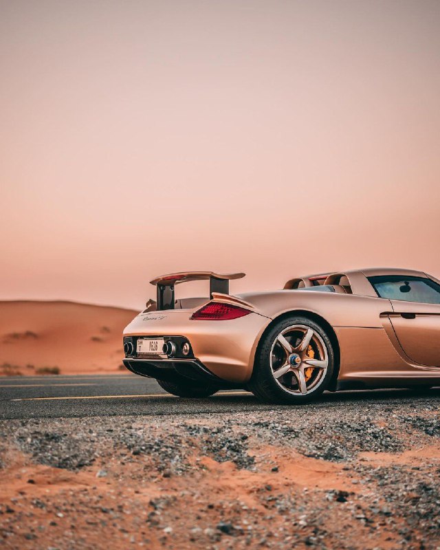 Porsche Carrera GT 3