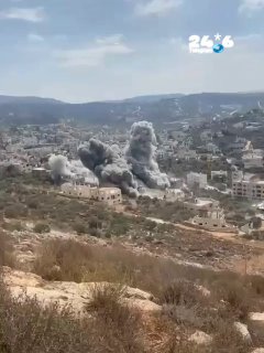 🇮🇱 צה״ל פוצץ והשמיד לפני זמן קצר את ביתו של המחבל זכריא דאוד בכפר ביתא בשומרון. המחבל אחראי לפיגוע מטען ל…
