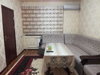 Shoshilinch uylar sotiladi. Mo'ljal: Malika mehmonxonasi