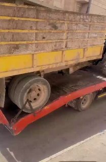 قوات الاحتلال تعتقل شابين وتصادر جراراً في برقا