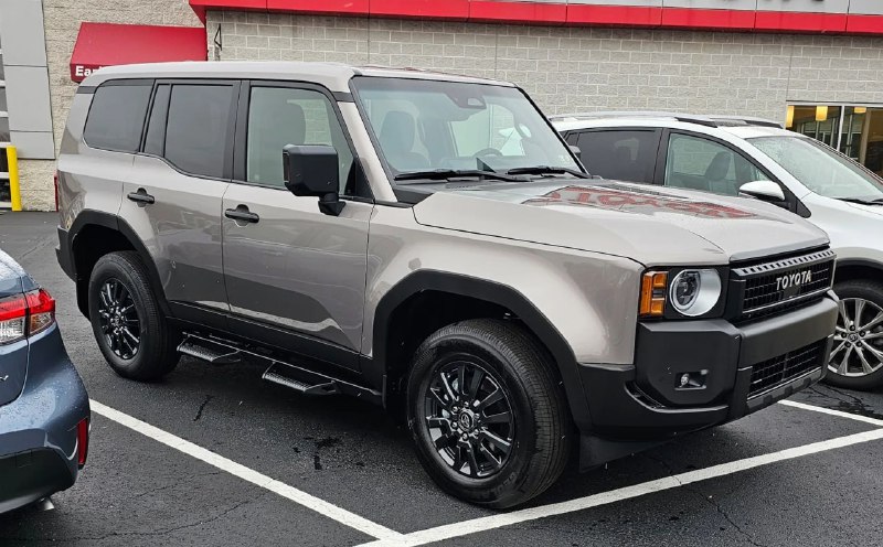 За год новый Land Cruiser Prado преодолел 178 000 ...