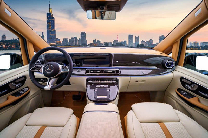 Mansory превратил Mercedes V-Класса в минивэн в стиле Rolls-Royce 4