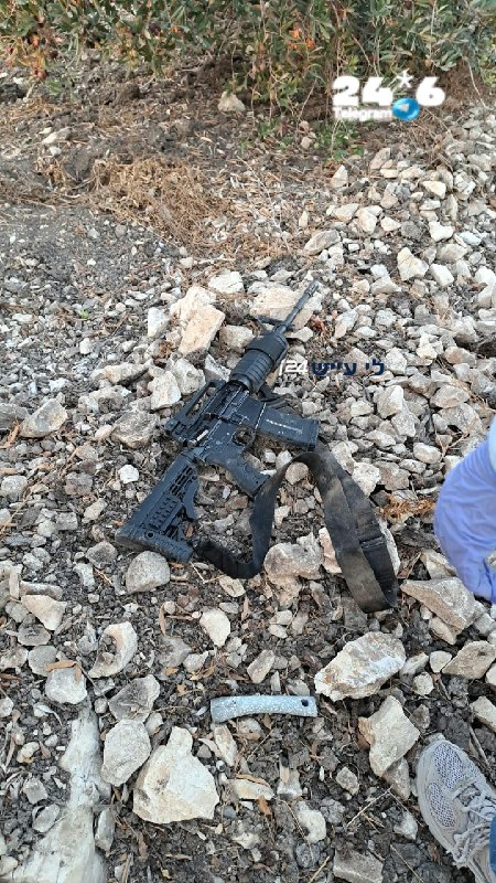 🇮🇱 At the end of hours of searches and at the direction of the Shin Bet: Menashe area police, MGB forces and other forces arrested the suspect who escaped from an olive grove in Kfar Kara. Near the scene, an M16 rifle was found disposed of in the ground. The suspect was transferred to the police for questioning - the background and circumstances are still being investigated. I'm tired.