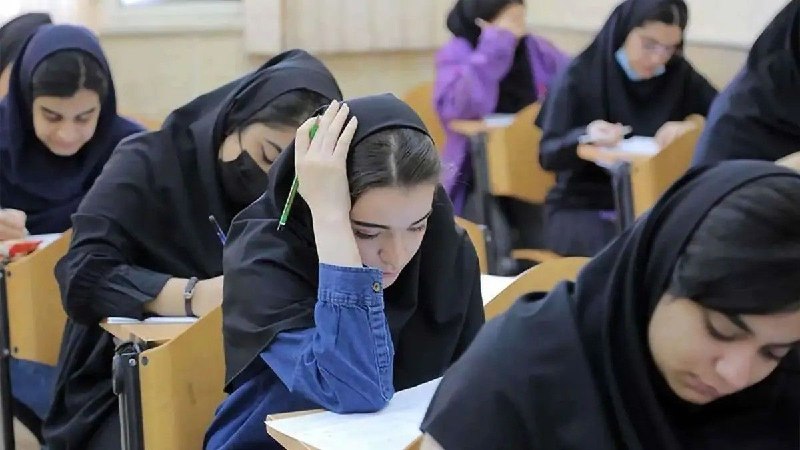 دیار آفتاب (اخبار استان مرکزی): 🔻آمادگی کامل صنعت برق برای کنکور در استان مرکزی💬محمد نیکویی، مدیرعامل شرکت توزیع نیروی برق استان مرکزی:🔹تأمین برق پایدار