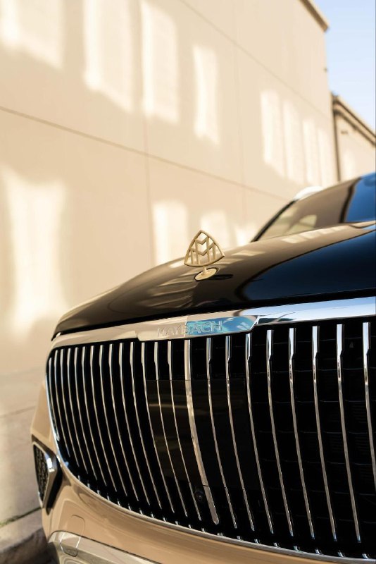 2024 MAYBACH GLS600 6