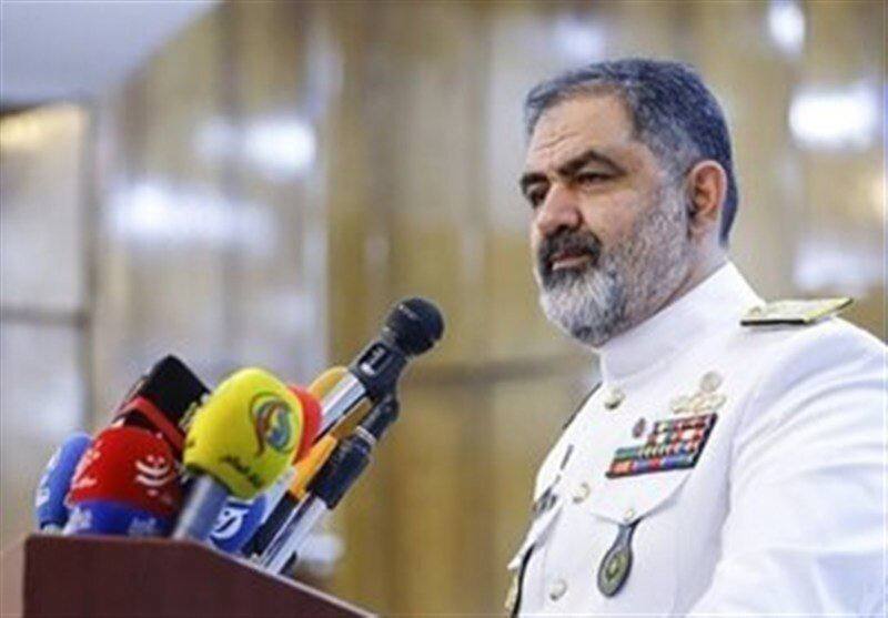 عصرخبر asrkhabar.com: دریادار ایرانی: دشمن اجازه نزدیک شدن به خاک ایران را نداردفرمانده نیروی دریایی ارتش:▫️قدرت و اراده مردم ایران اسلامی امر