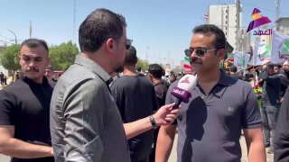 אחד המשתתפים בטקסי הלוויה אמר: "הסייד עלי ח'אמנאי שנהרג הוא המנהיג שנשא את דגל 'לא לאמריקה' עד יום מותו". "…