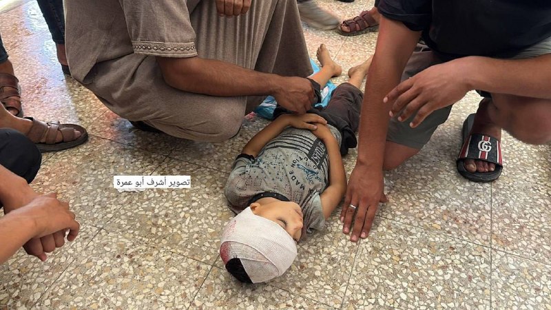 مرکز اطلاع‌رسانی فلسطین: 🔴شهادت ۲ فلسطینی و مجروح شدن ۷ نفر در مرکز غزهیک منبع در بیمارستان شهدای الاقصی اعلام کرد در حملات هوایی رژیم صهیونیستی 