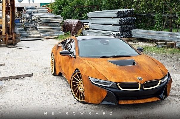 Тюнepы из Mеtro Wrapz cocтapили BMW i8