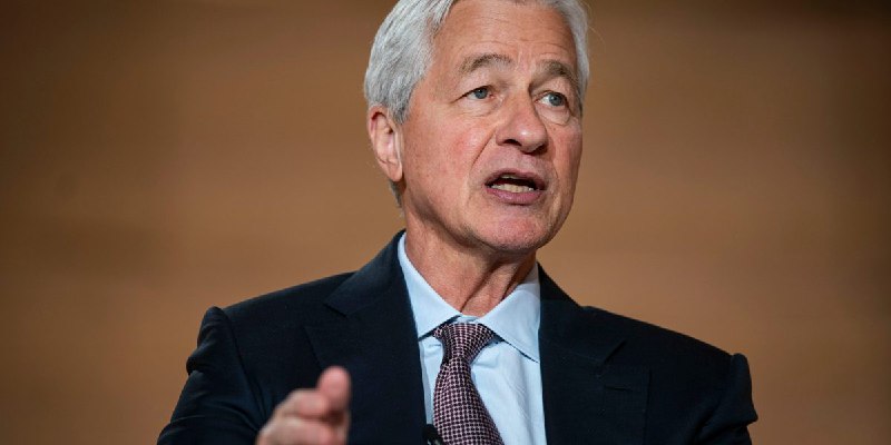JPMorgan CEO Jamie Dimon tells remote-work-loving Gen Z 'you can’t learn working from your basement' | Fortune