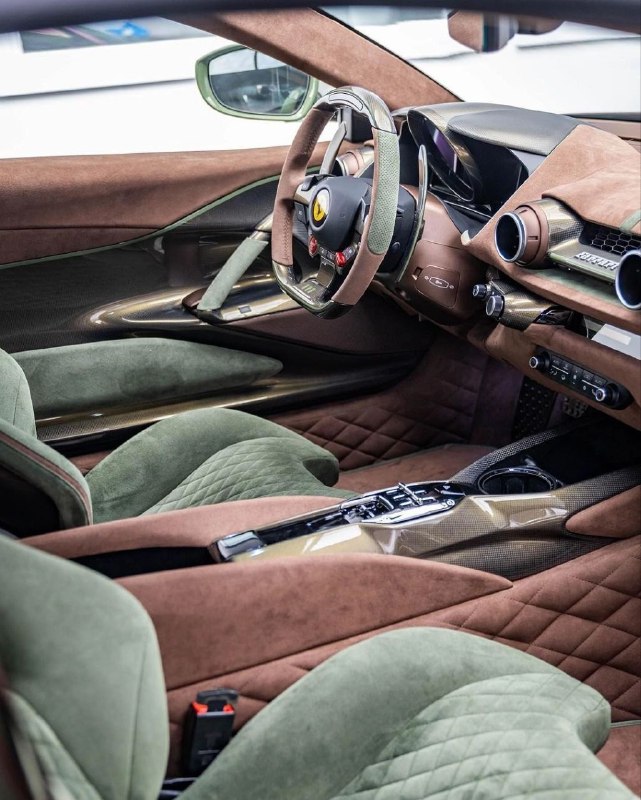 Ferrari 812 Tailor Made Edition. 5