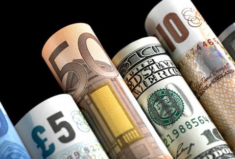 BANKER | بنکر: دلار امروز ۲۷ مرداد ۱۰۰۰ تومان پرید؛ جدول بازار ارزدلار امروز ۱۰۰۰ تومان رشد کرد و به ۱۸۷ هزار و ۲۰۰ تومان رسید. یورو هم