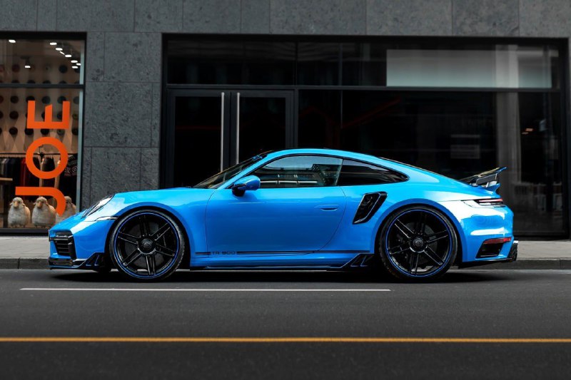 Manhart превратил Porsche 911 Turbo S в 922-сильного монстра 4