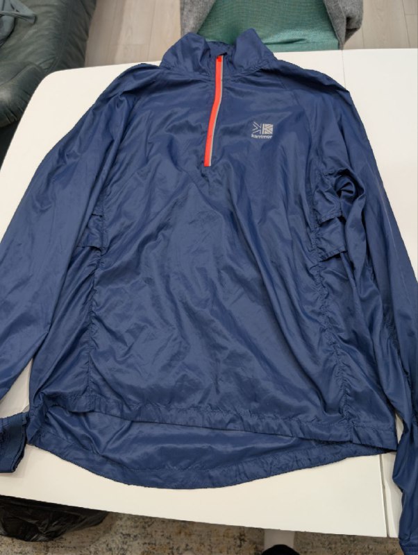 Продаётся лёгкая беговая ветровка Karrimor X-Lite Packable Running Jacket. — фото 1