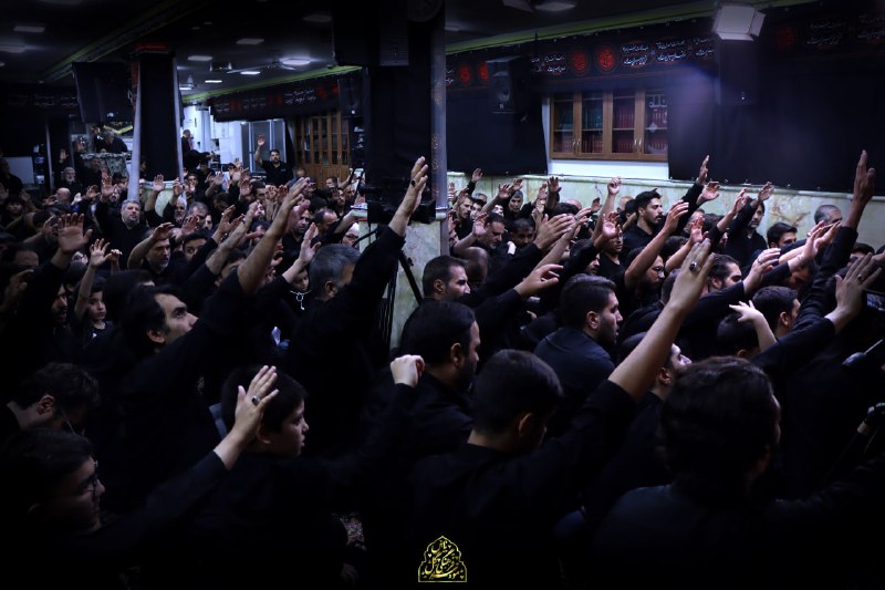 گل ياس: ﷽ ◼️⬛️◼️⬛️◼️گزارش تصویری مراسم عزاداری شب شهادت امام حسن عسکری (علیه السّلام) سال ۱۴۴۸ هجری قمری❌نشر مطالب با ذکر منبع ب