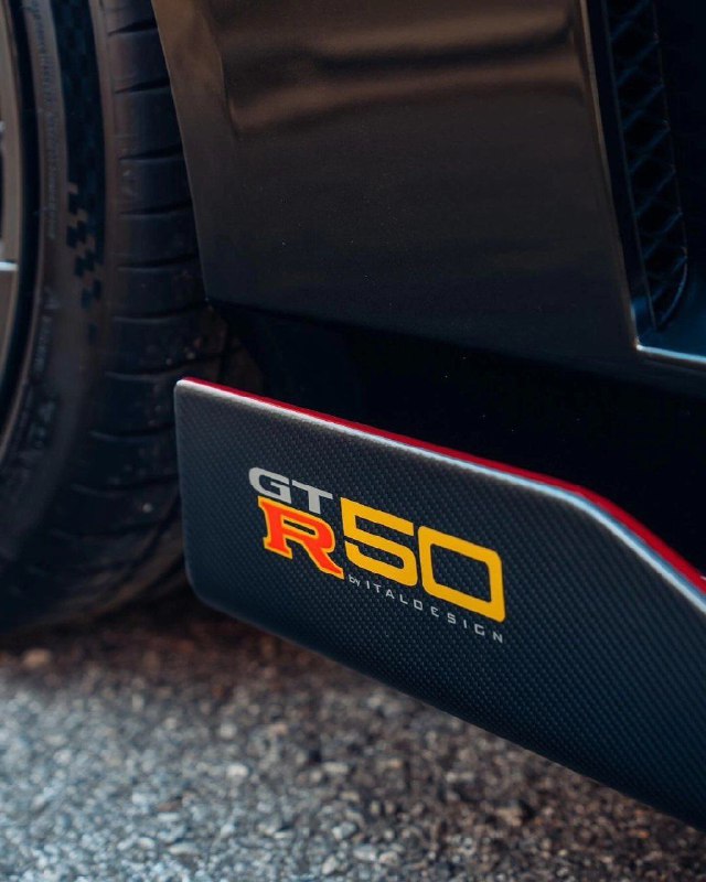Nissan GT-R50 от Italdesign 6