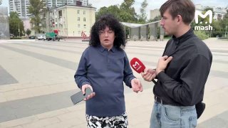 "С капусткой, но не красный!" — как живёт герой мема про борщ aka автор страстного спича из школьной столовки Никита Литвинков? Отвечает наш любопытный Шпак — он встретился с легендычем и узнал, что с ним стало. Сейчас Никите 32 — у него роскошные кудри, к